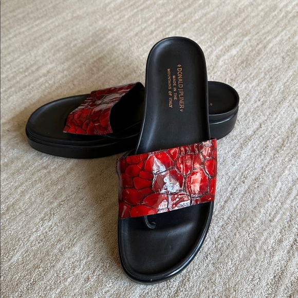 Donald J Pliner Fifi Sandals Leather Platform Wedge Heels Red Snake Skin Size 10 - Picture 1 of 17